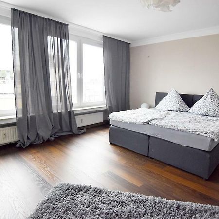 Appartamento Dorya Am Ring Colonia Esterno foto