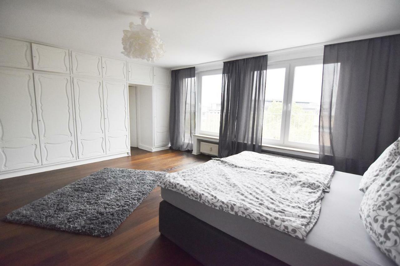 Appartamento Dorya Am Ring Colonia Esterno foto
